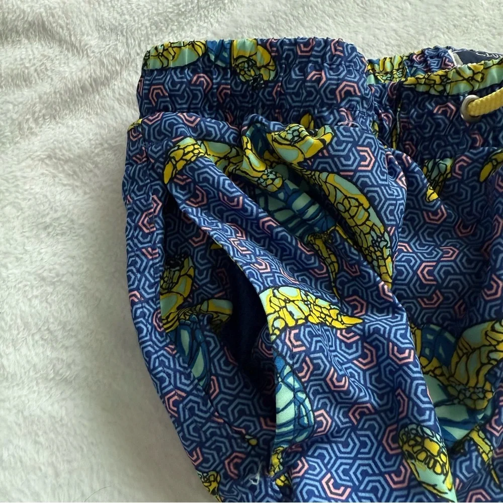 Mens Swim Trunks Turtle Print Blue and Yellow Size M Club Room Brand